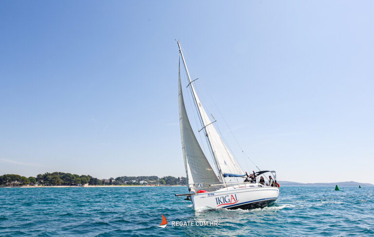Cool sailing escape